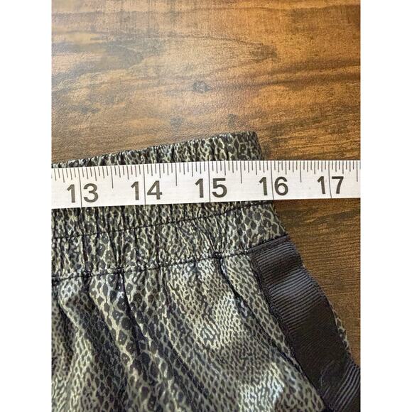 Free People FP Movement Shorts Diamondback Snake Print Medium Brief Lined Buckle - Picture 7 of 8